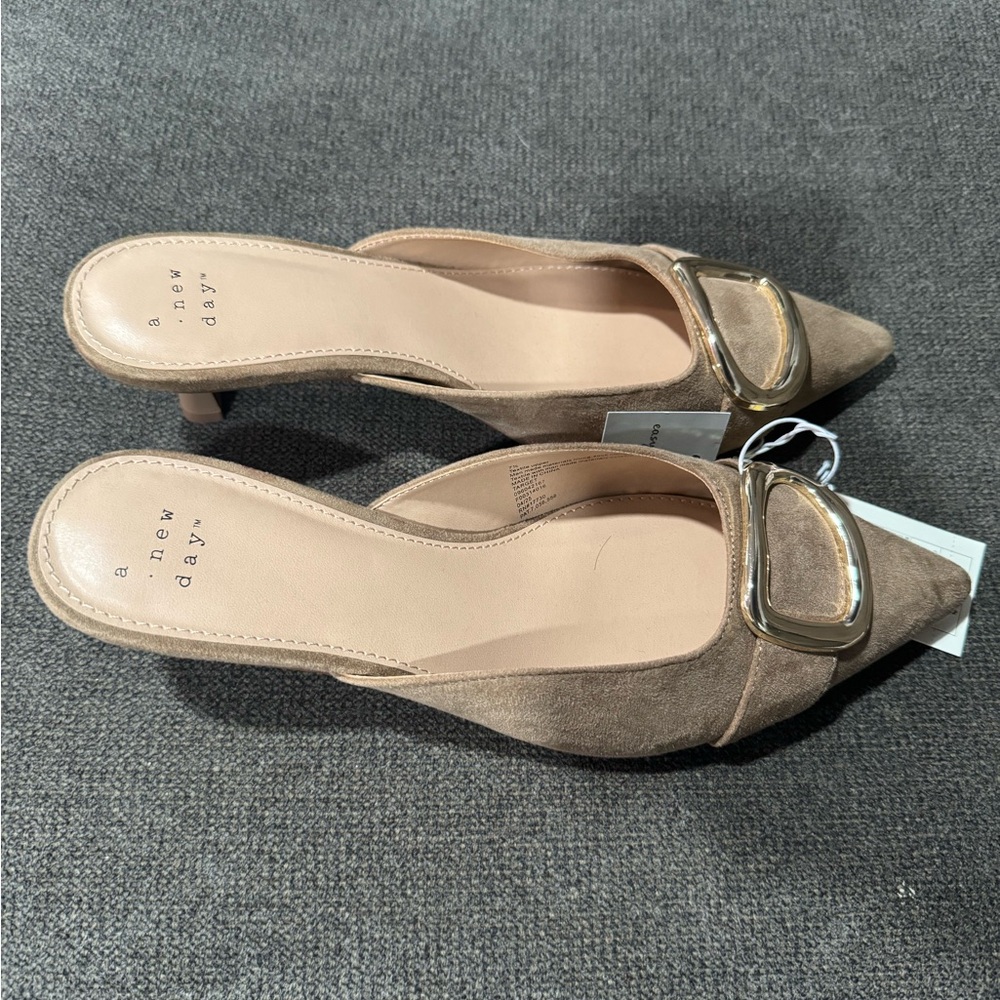 A NEW DAY Women's Larissa Pointed Toe tan Mule heels size various - Picture 2 of 6